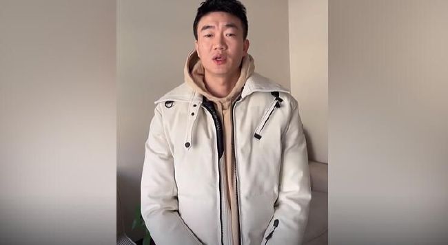 亚洲三级国产